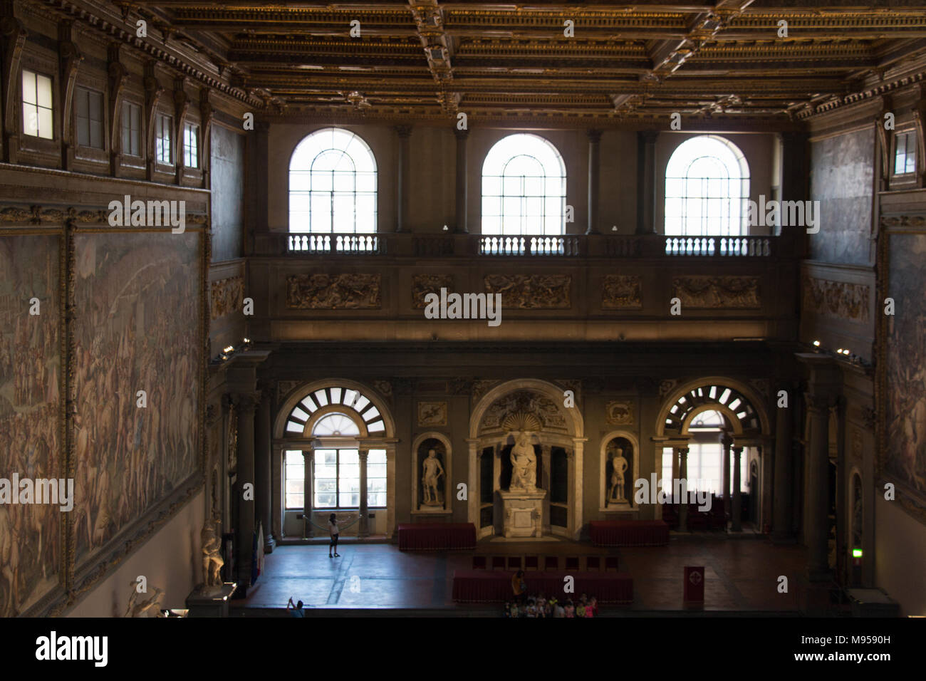 Italie, Florence - 18 mai 2017 : l'avis de le Salone dei Cinquecento au Palazzo Vecchio le 18 mai 2017 à Florence, en Italie. Banque D'Images