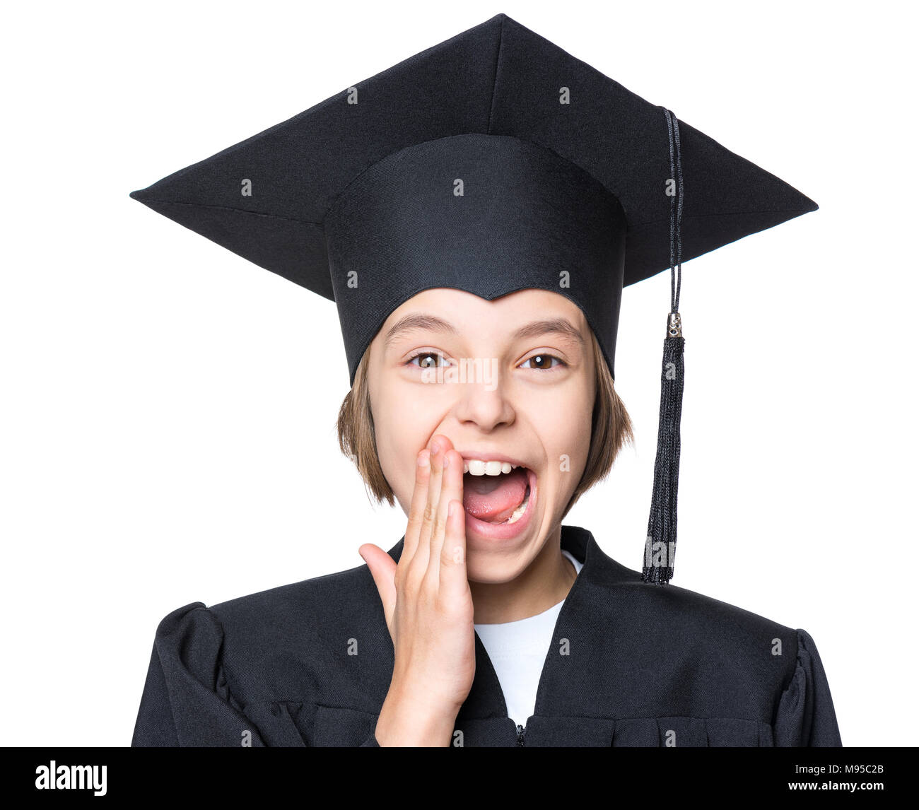Portrait de petite fille en étudiant des cycles supérieurs graduation ...
