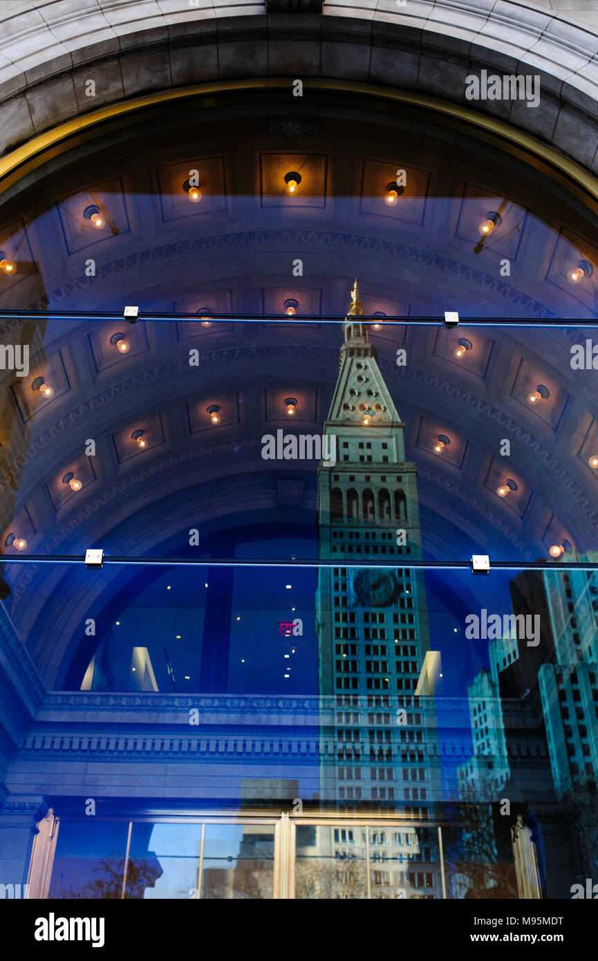 La tour Metlife compte sur windows près de Madison Square Park, à New York, février 2013. Banque D'Images