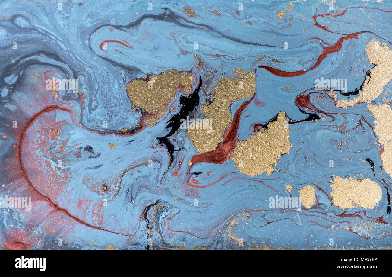 En résumé fond acrylique. Nature bleu et vert d'art de la marbrure de texture. Paillettes d'or. Banque D'Images