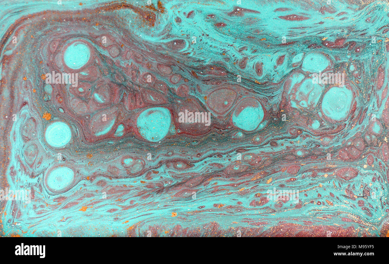 En résumé fond acrylique. Nature bleu et vert d'art de la marbrure de texture. Paillettes d'or. Banque D'Images