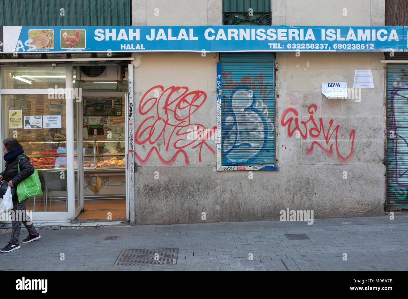 Une boucherie halal, boucherie, dans le quartier de El Raval, Barcelone, Espagne Banque D'Images