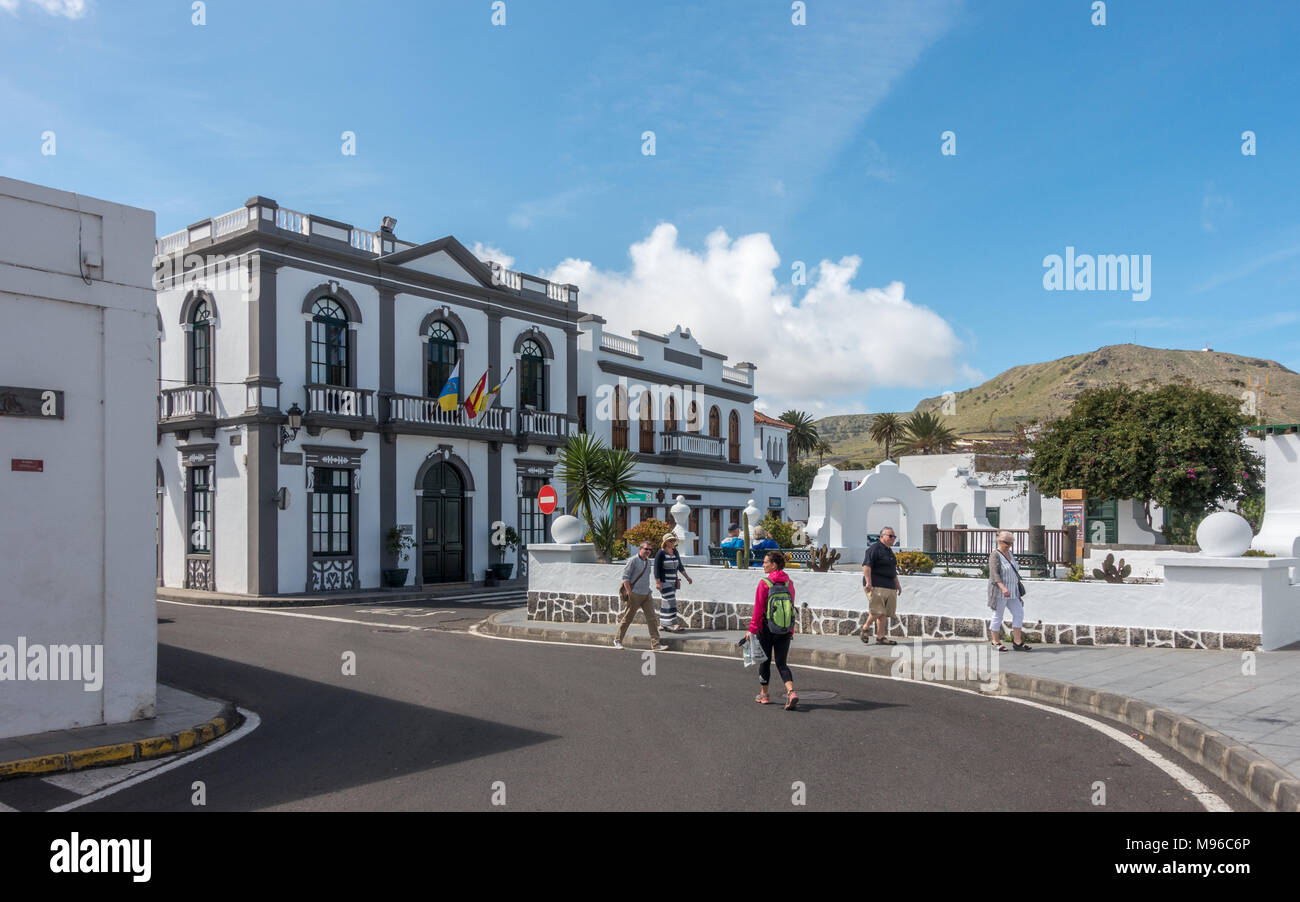 Vue sur les magnifiques bâtiments de Haría centre-ville et de la Mairie de Lanzarote Banque D'Images