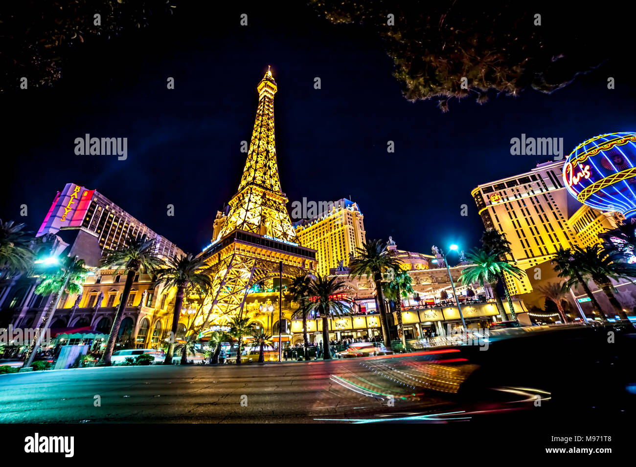 Le Restaurant Tour Eiffel dans la nuit. Las Vegas, Narvarda, U.S.A Banque D'Images