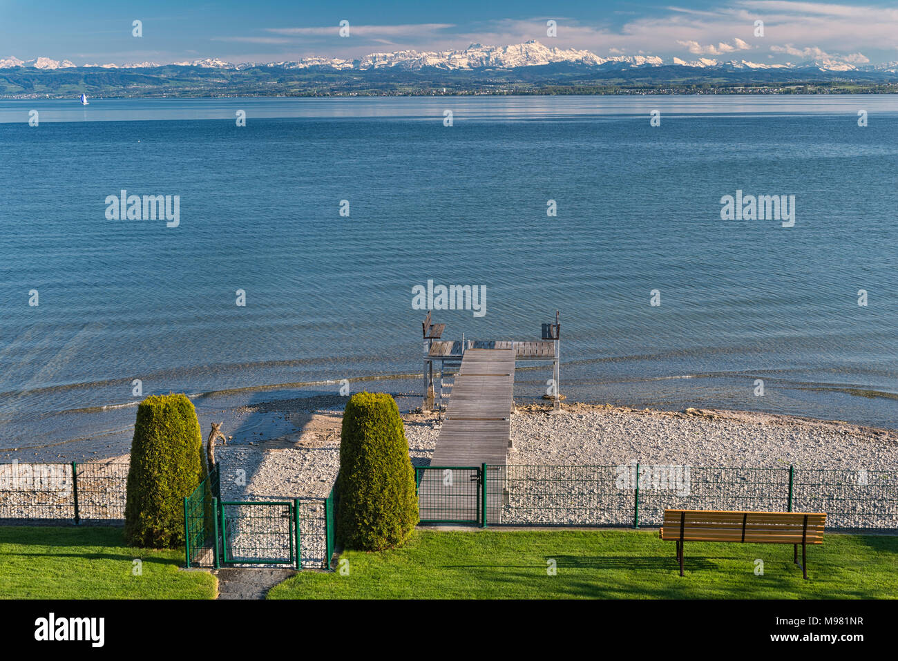 Deutschland, Bade-Wurtemberg, Bodensee, Immenstaad, Alpenkulisse Saentis mit Banque D'Images