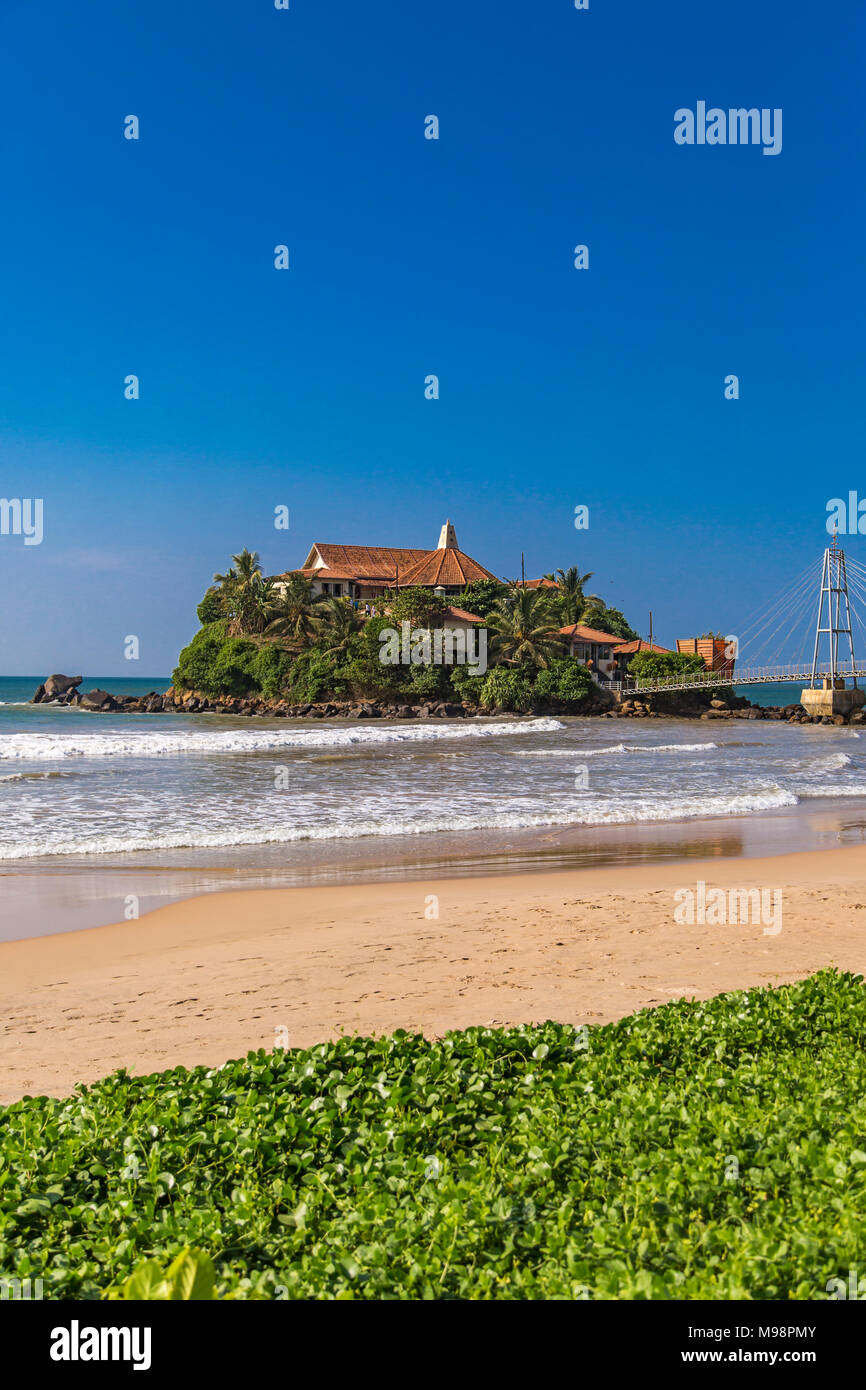 Voir à Paravi Duwa Temple à Matara, au Sri Lanka Banque D'Images