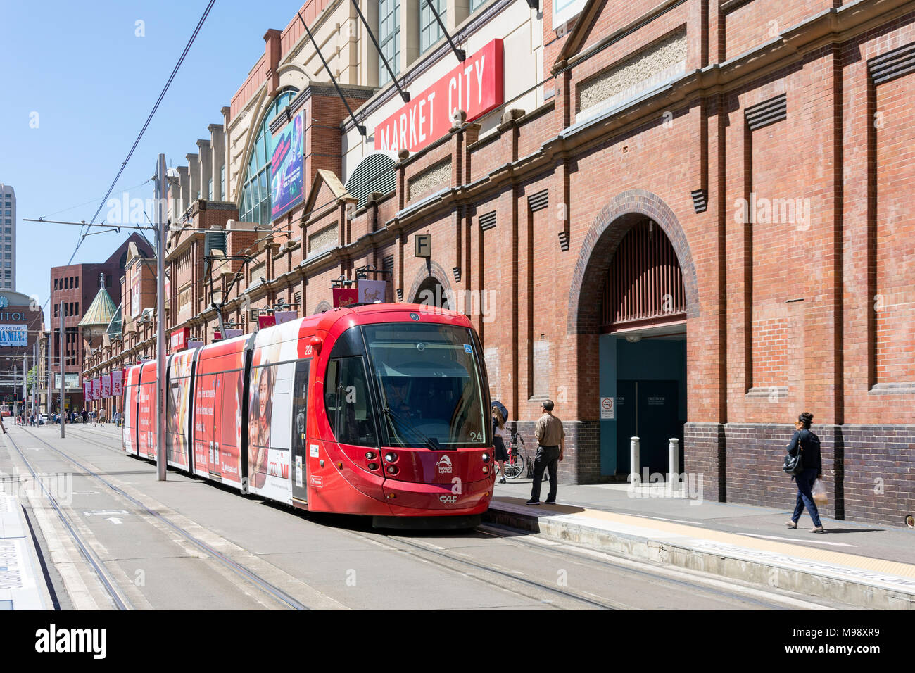 Transdev train léger sur rail de la ville de marché (Sydney Haymarket Haymarket Paddy's), Sydney, New South Wales, Australia Banque D'Images