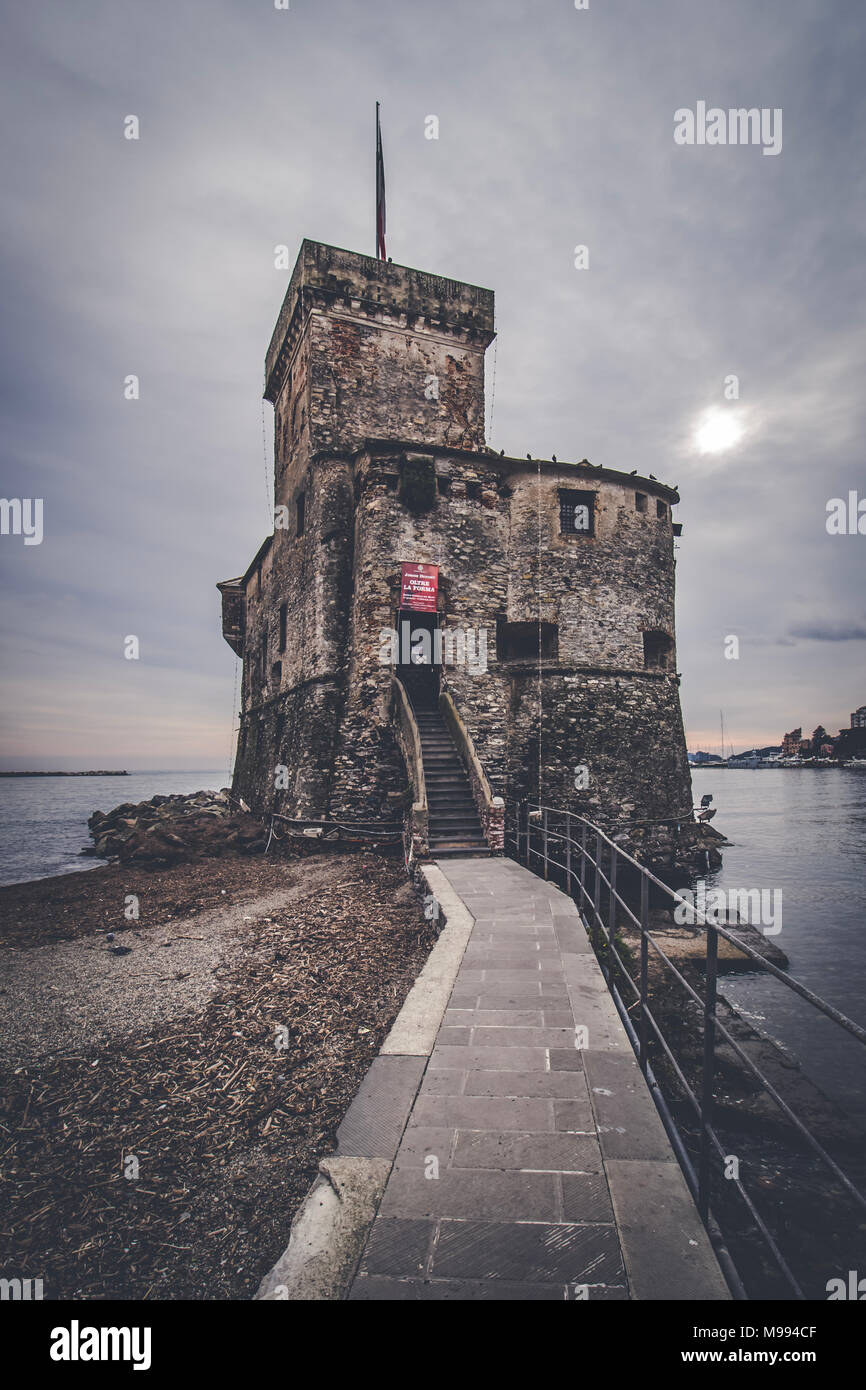 Voyage d'hiver au Castello del Mare - Rapallo - Ligurie - Italie Banque D'Images