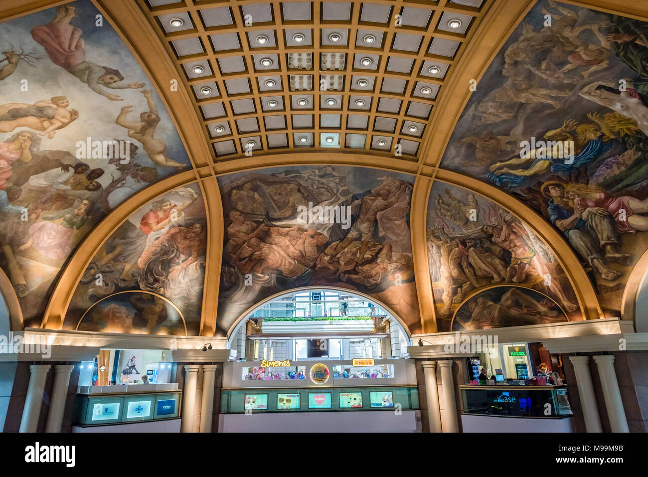 Le plafond peint de Galerias Pacifico, Buenos Aires, Argentine Banque D'Images