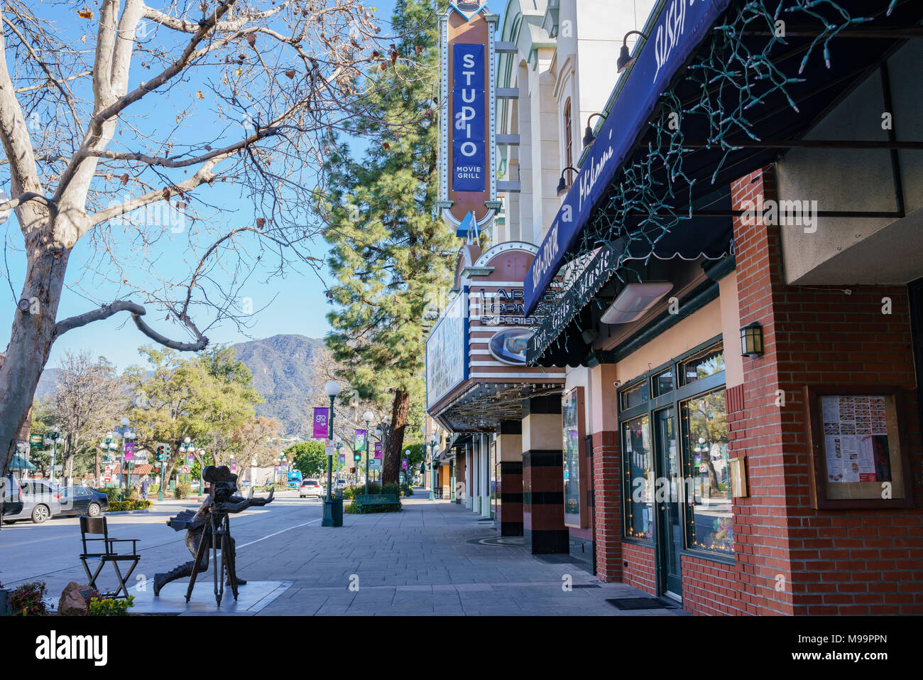 Monrovia, 19 mars : activité principale street dans le centre-ville le 19 MAR 2018 à Los Angeles County, Californie Banque D'Images