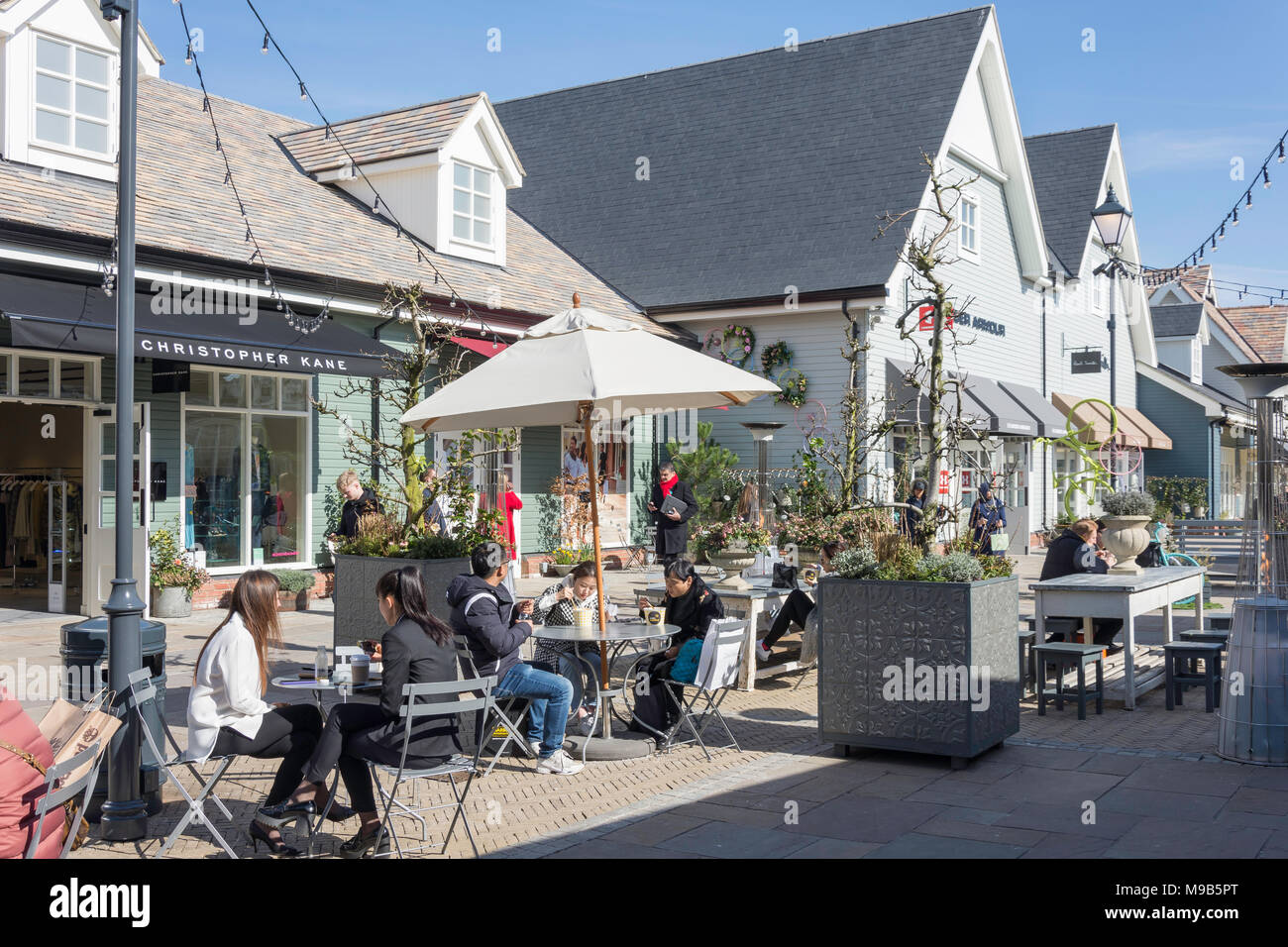 Le centre commercial Bicester Village outlet, Bicester, Oxfordshire, Angleterre, Royaume-Uni Banque D'Images