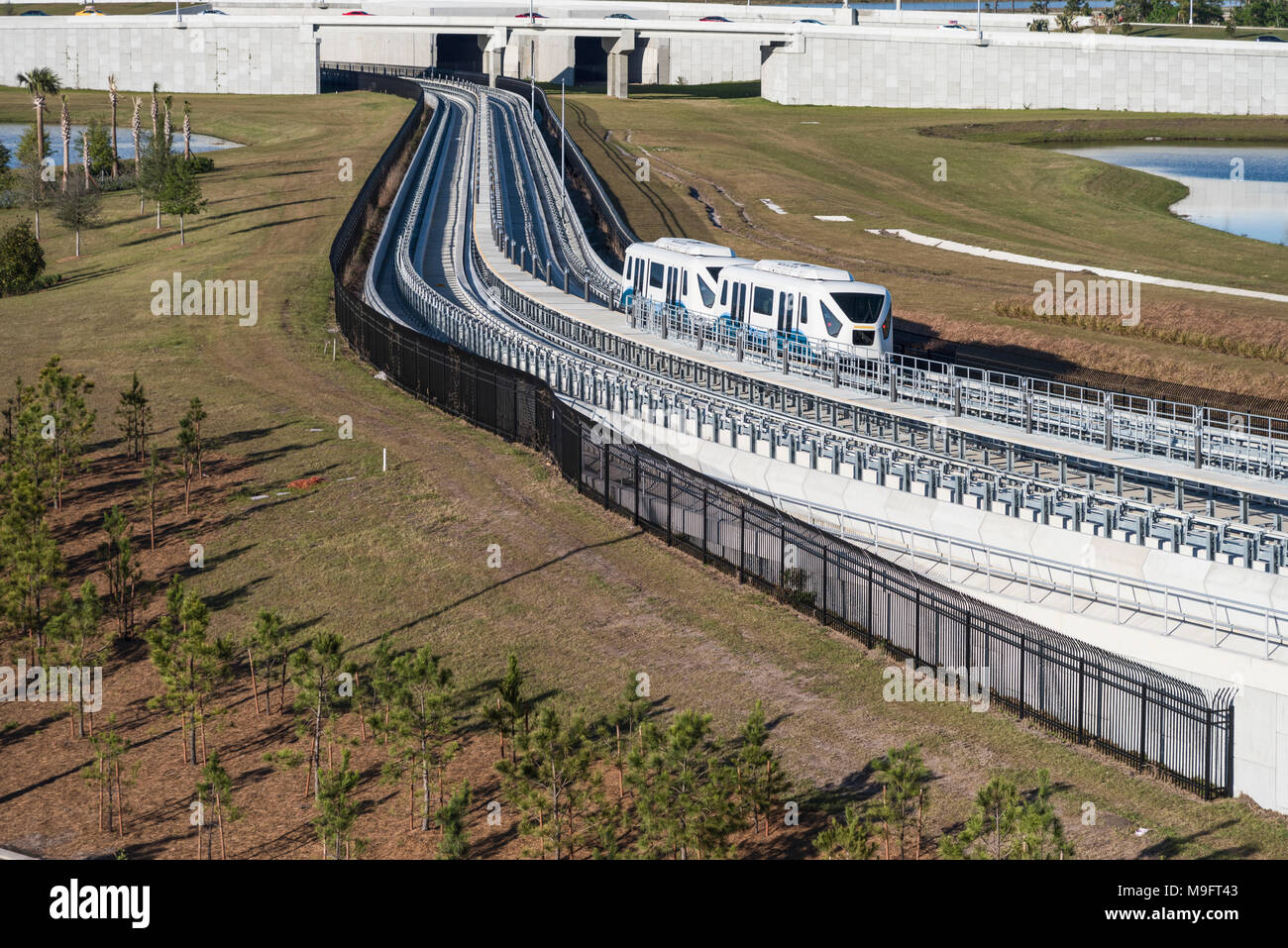 L'Aéroport International d'Orlando en Floride Tram Navette Banque D'Images