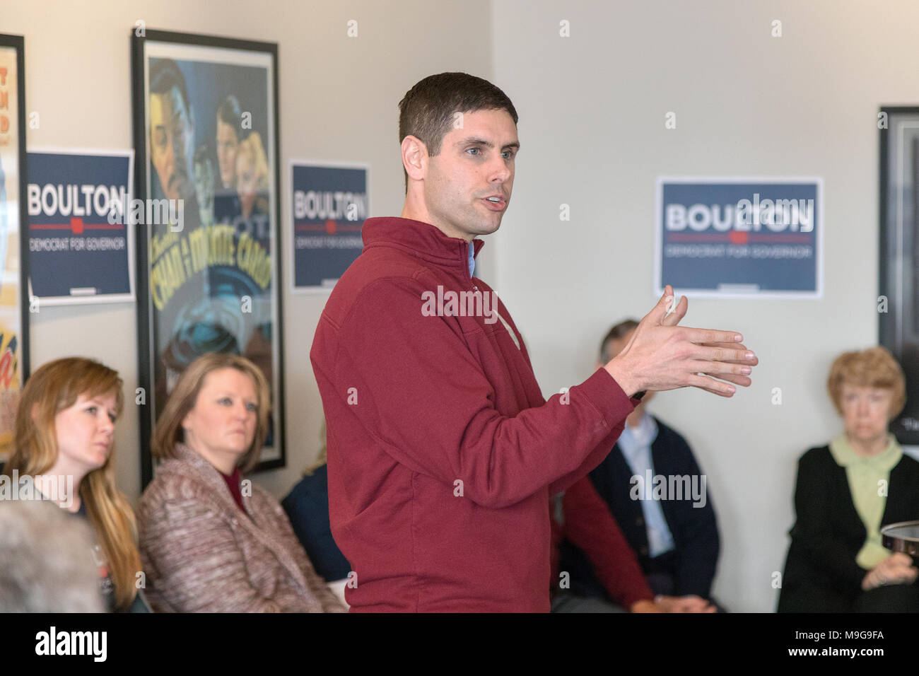 Burlington, Iowa, États-Unis. 25 mars, 2018. Le sénateur de l'État a fait une campagne de Nate Boulton visite au Théâtre Capitol, à Burlington le dimanche après-midi. Boulton tente de déloger Gouverneur Kim Reynolds qui a remplacé Terry Branstad l'année dernière. Par la suite Branstad a été nommé ambassadeur des Etats-Unis en Chine. Credit : Keith Turrill/Alamy Live News Banque D'Images