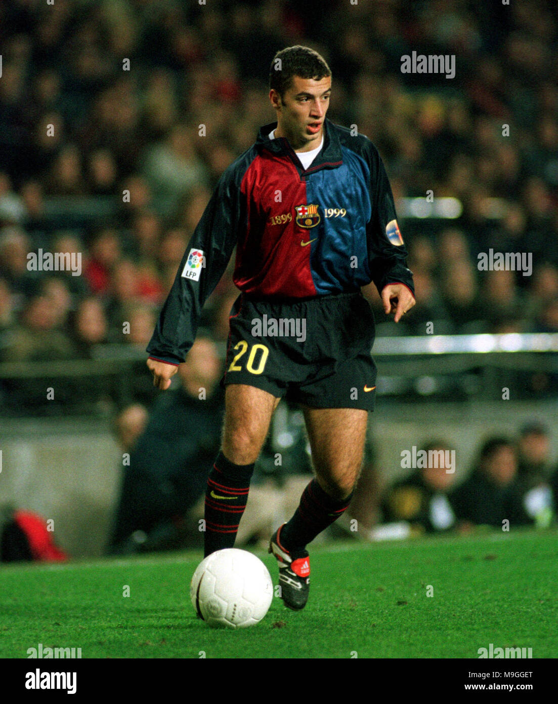 Camp Nou Barcelone, Espagne, 1812. 1999. Primera Division de la Liga saison  1999/2000 FC Barcelone vs Atletico Madrid 2:1 --- SIMAO SABROSA (Barcelone  Photo Stock - Alamy