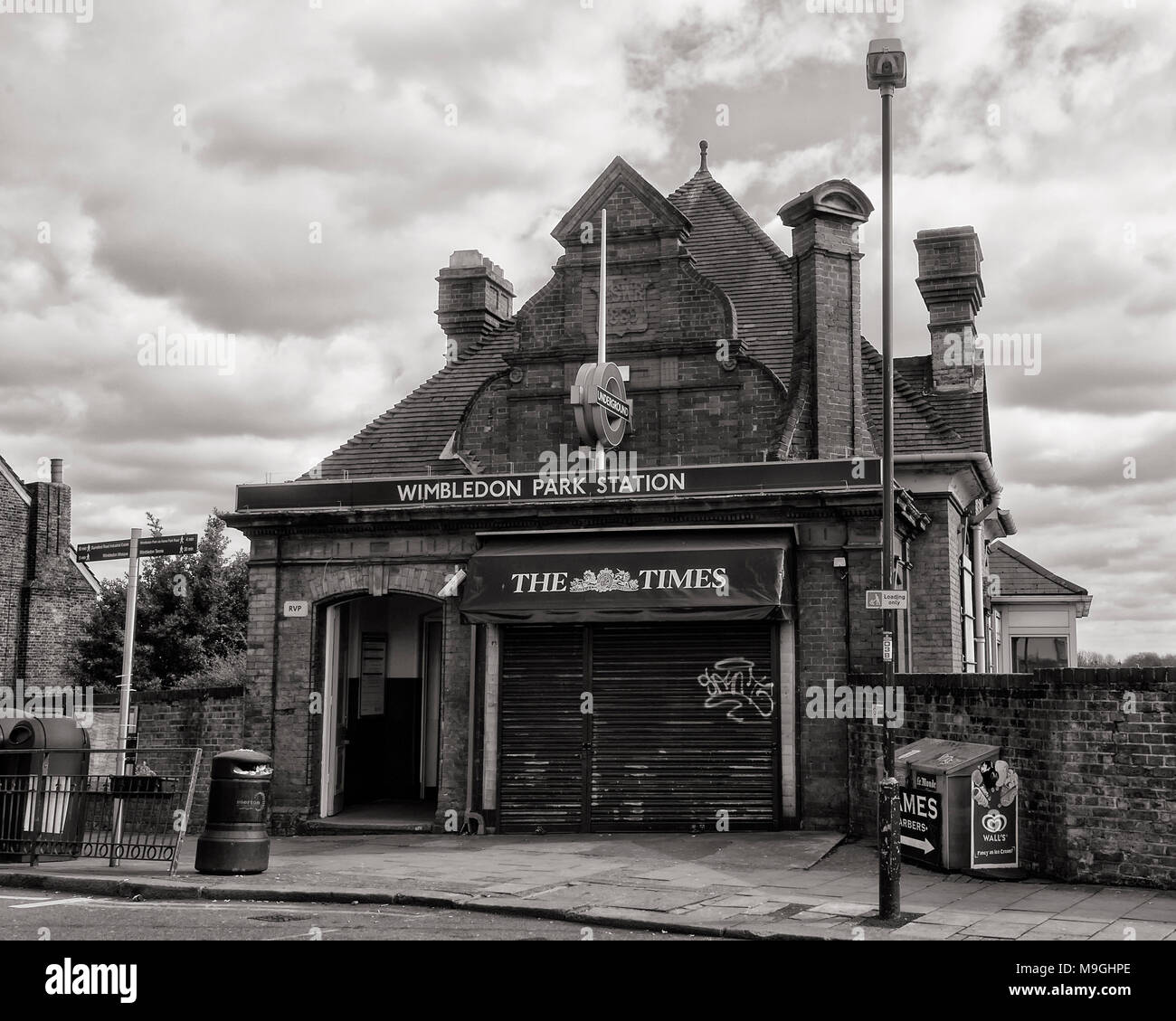 London Underground Tube Station : Wimbledon Park Banque D'Images