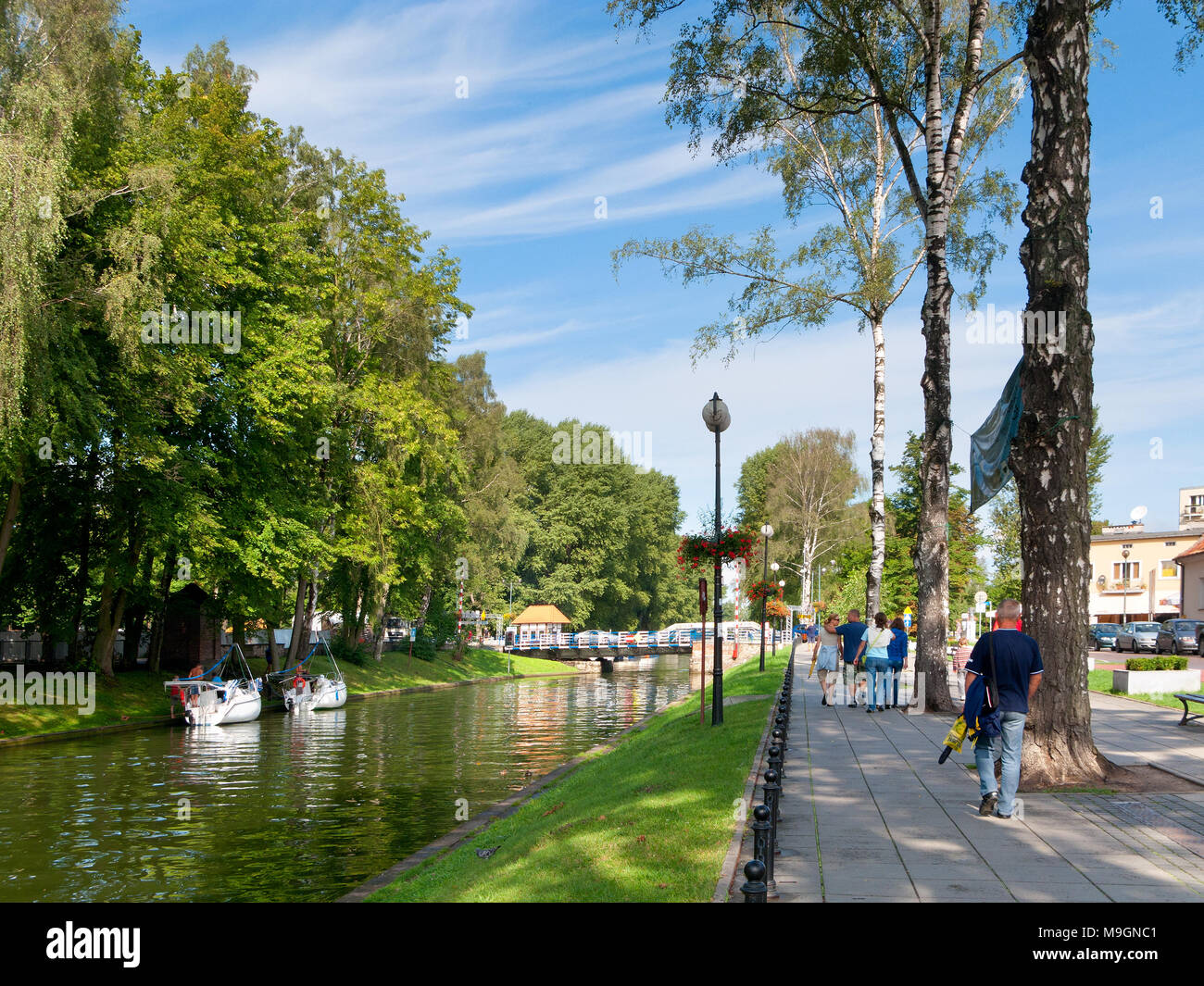 Luczanski voyage canal par Giżycko la ville. Lacs de Mazurie District. Warmian-Masurian province, en Pologne. L'Europe. Banque D'Images