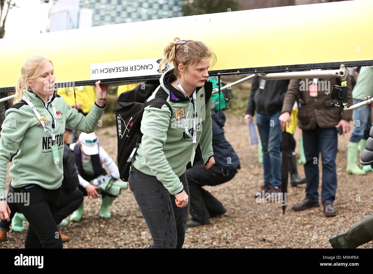 La recherche cancer Boat Race 2018 Banque D'Images