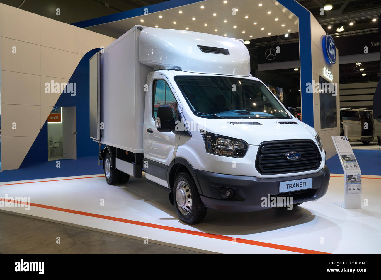 Moscou, Russie - 08 septembre 2017 : Ford Transit light camion commercial International Auto Show au véhicule. Banque D'Images