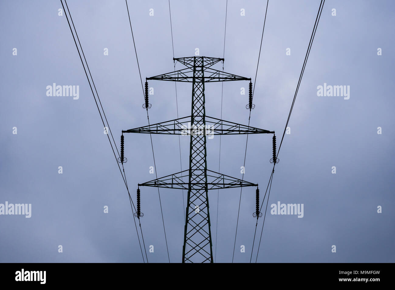 Tour de transmission de haute tension pour l'électricité Banque D'Images