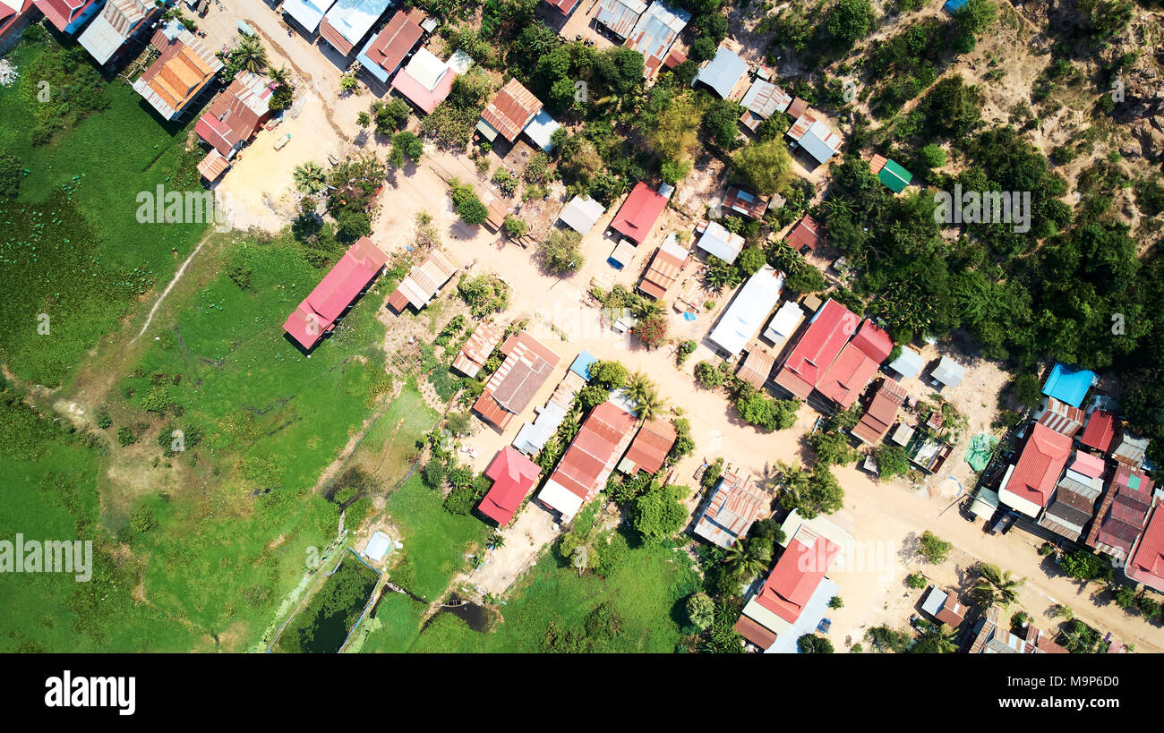 Drone vue aérienne du village traditionnel de Siem-Reap, Cambodge Banque D'Images