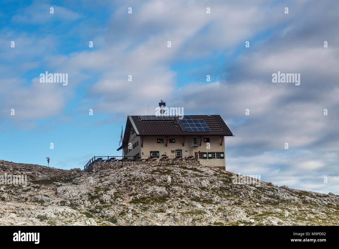 Pisciadù Hut, dans le nord de groupe du Sella, Dolomites, Tyrol du Sud, Italie Banque D'Images