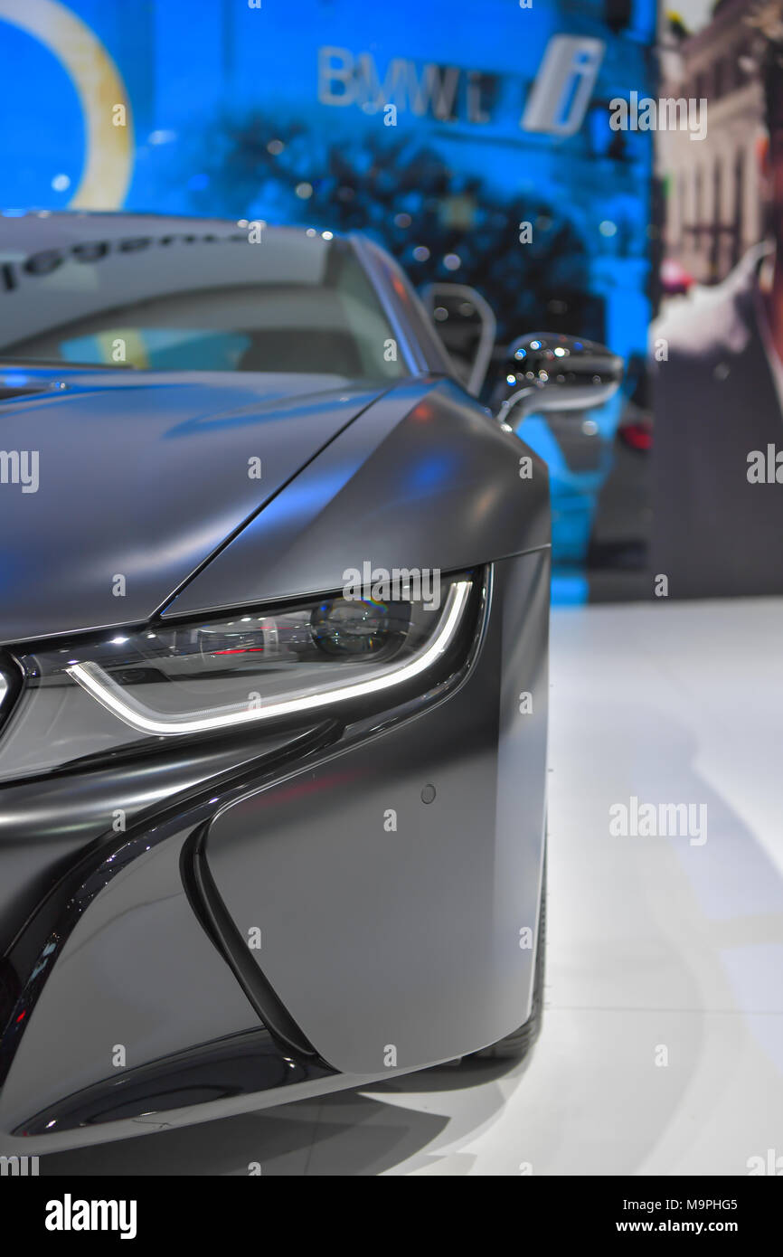 White Bmw I8 Banque D Image Et Photos Alamy White Bmw I8 Banque D Image Et Photos Alamy