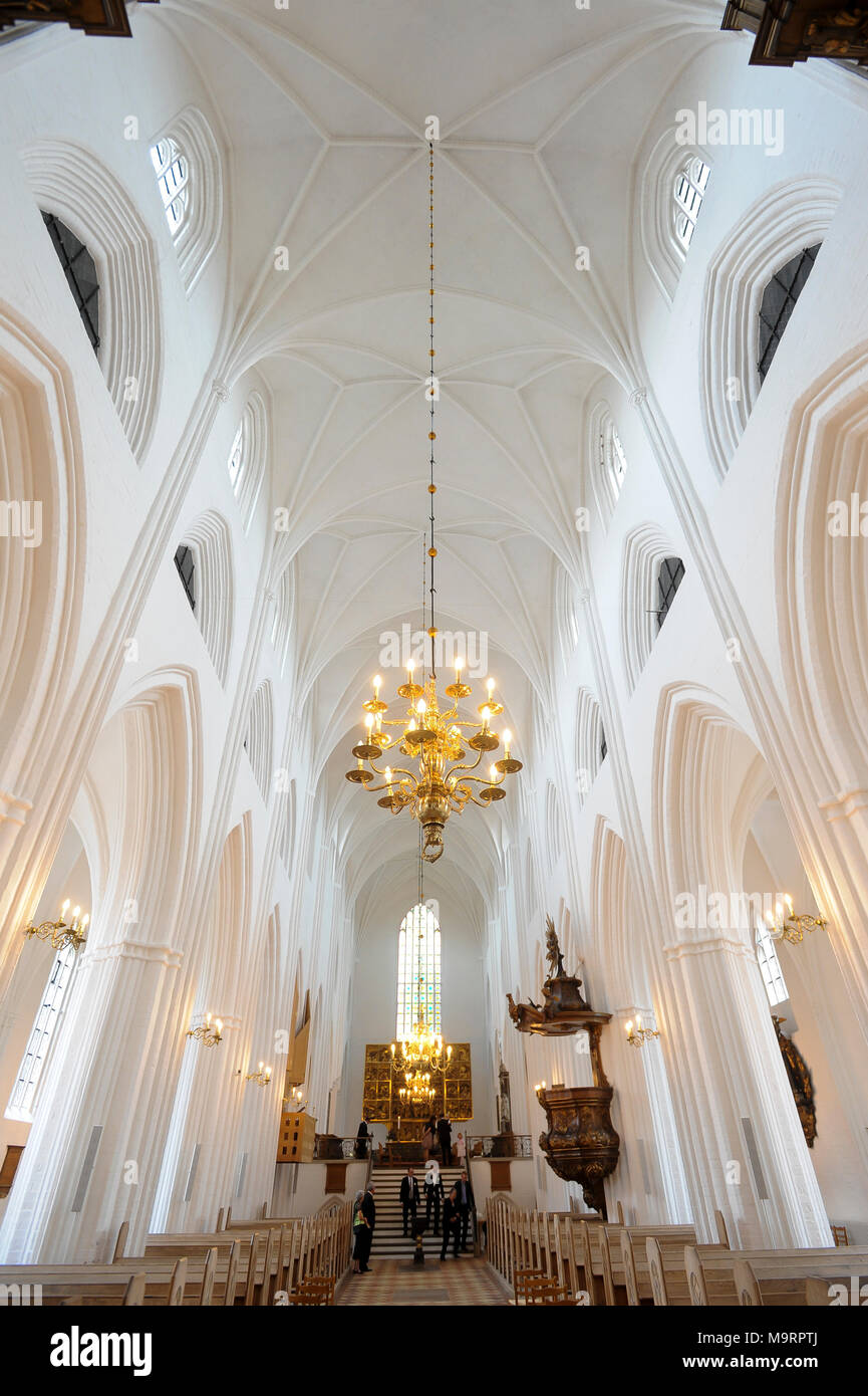 Sankt Knuds gothique Domkirke (St. La Cathédrale de Canute) à Odense, région du sud du Danemark, le Danemark. 21 août 2010, construit à partir de la fin du XIII 100 Banque D'Images