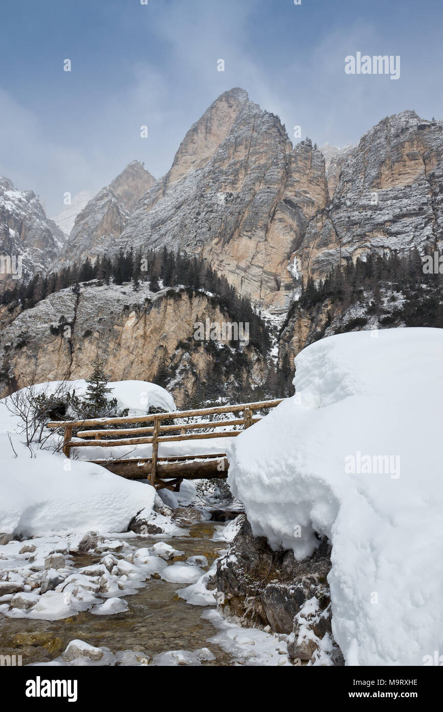 La randonnée dans le Parc Naturel de Fanes-Senes-Braies, Dolomites, Italie Banque D'Images