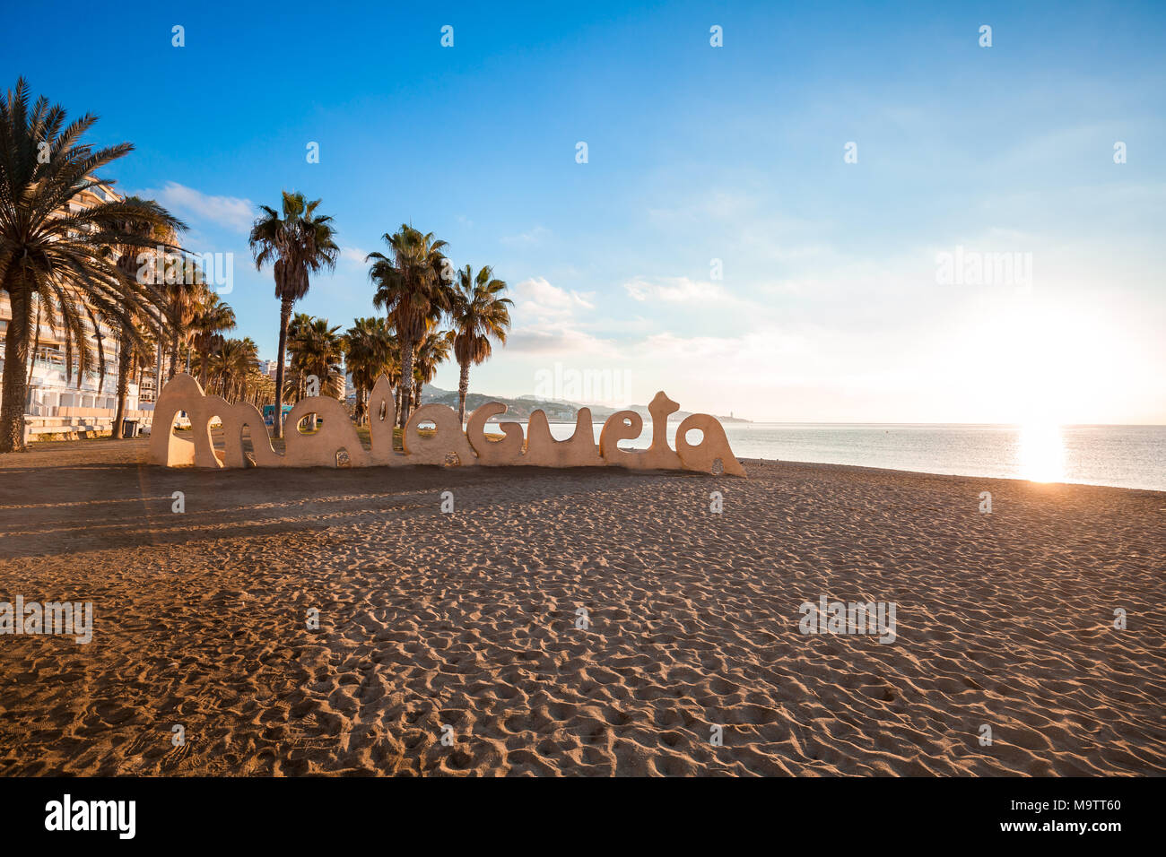 Malaga célèbre plage publique Banque D'Images
