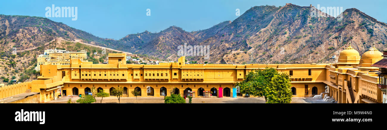 Vue de Fort Amer à Jaipur. Une attraction touristique au Rajasthan État de l'Inde Banque D'Images
