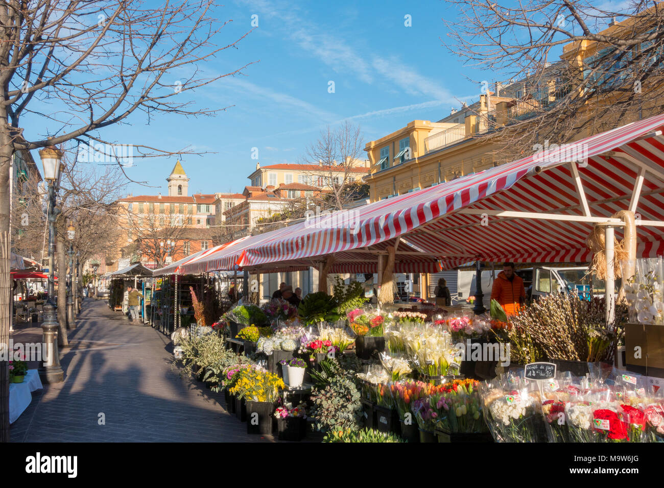 Marché aux fleurs de Nice, le Cours Saleya, France Photo Stock - Alamy