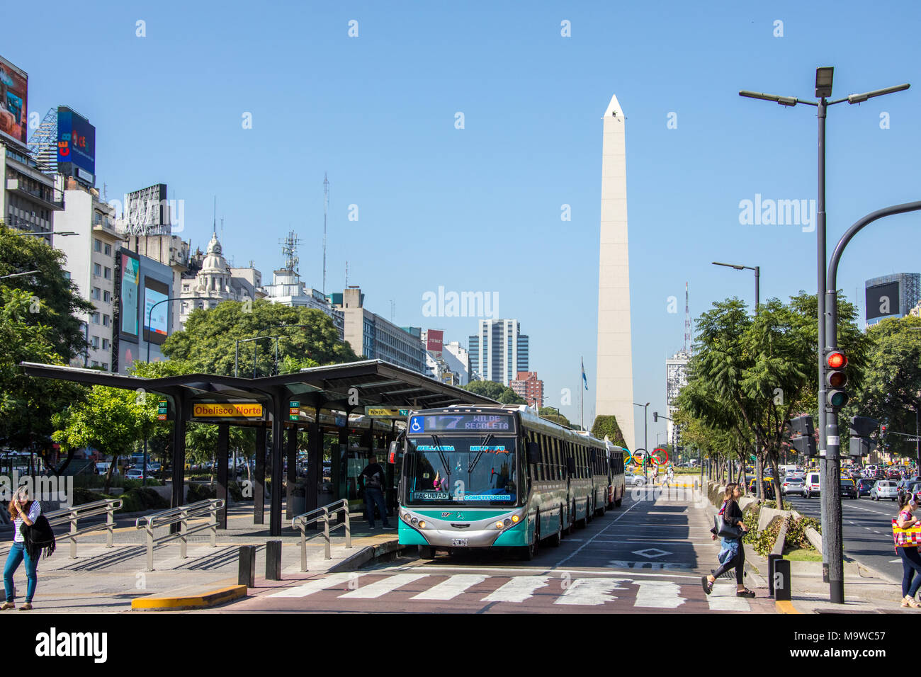 Metrobus, bus rapid transit, Buenos Aires, Argentine Banque D'Images