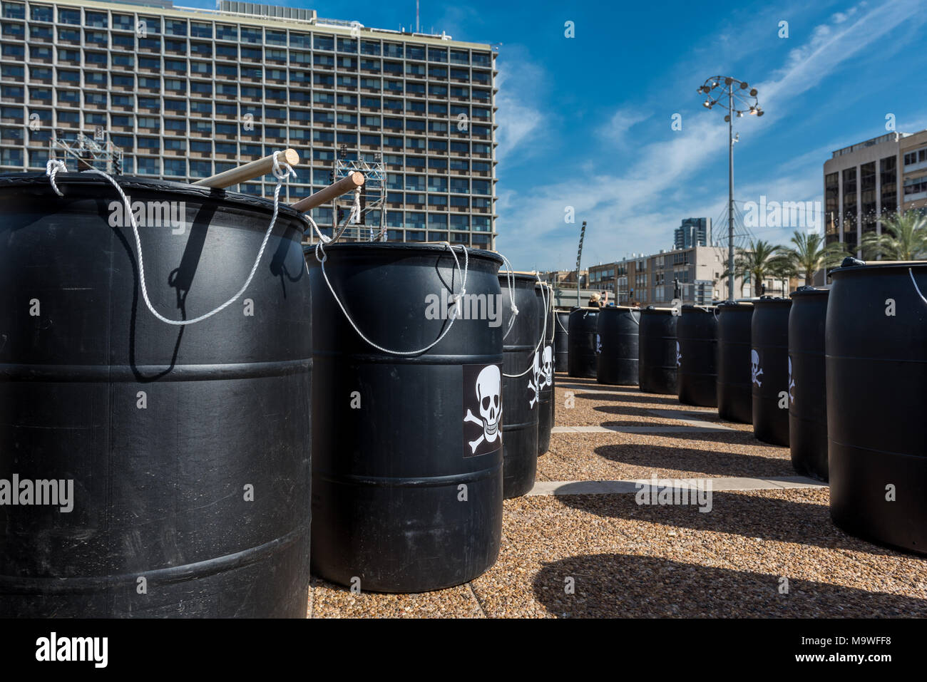 Israël, Tel Aviv - 23 mars 2018 : manifestation le Kikar Rabin contre la construction de l'extraction de gaz naturel et d'autres ecologica Banque D'Images