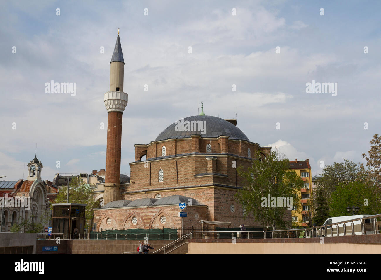 Le Sofia Central Mosquée (mosquée Banya Bashi), Sofia, Bulgarie. Banque D'Images