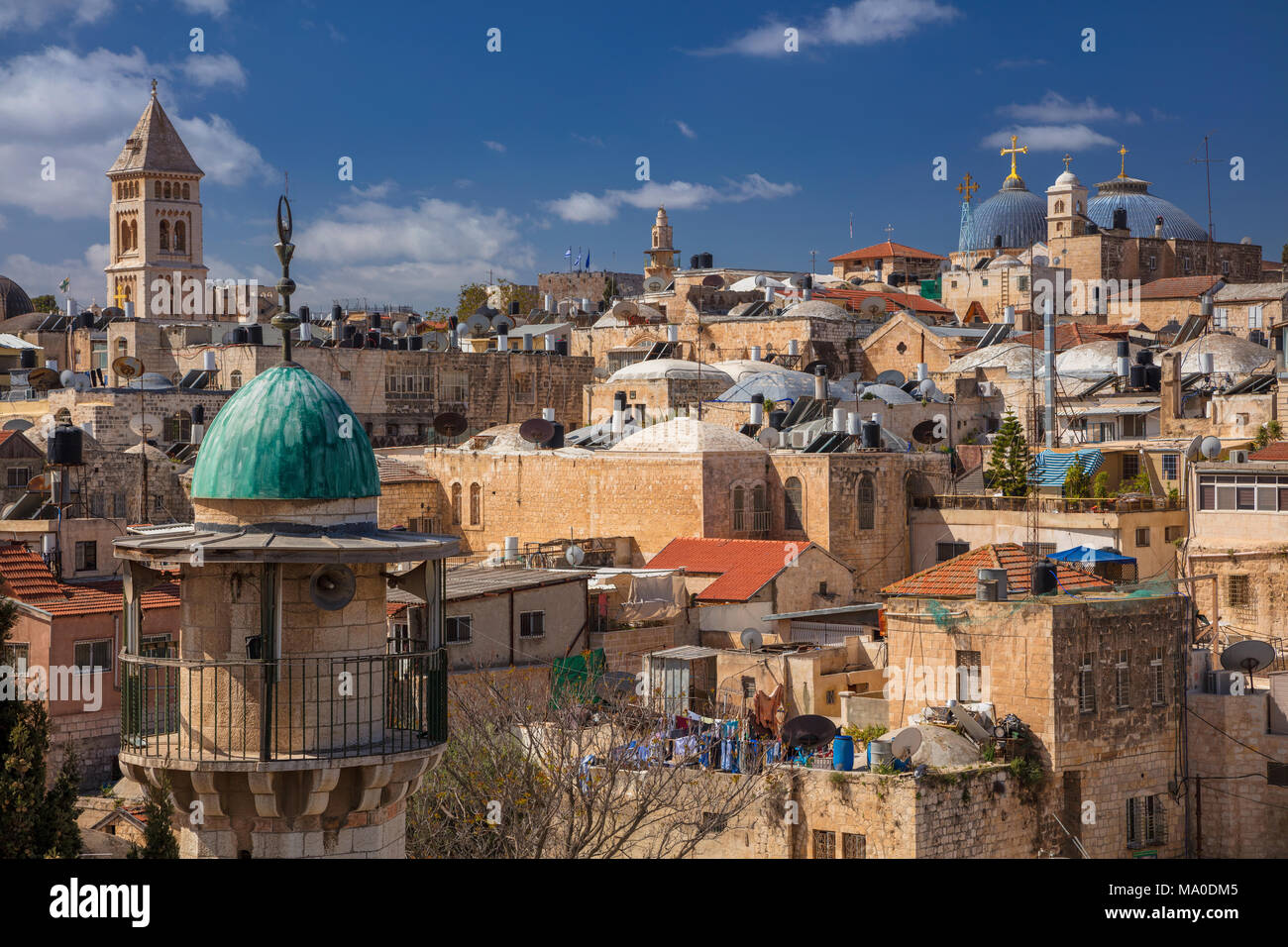 Jérusalem. Cityscape image du quartier chrétien de la vieille ville de Jérusalem, Israël pendant les jours ensoleillés. Banque D'Images