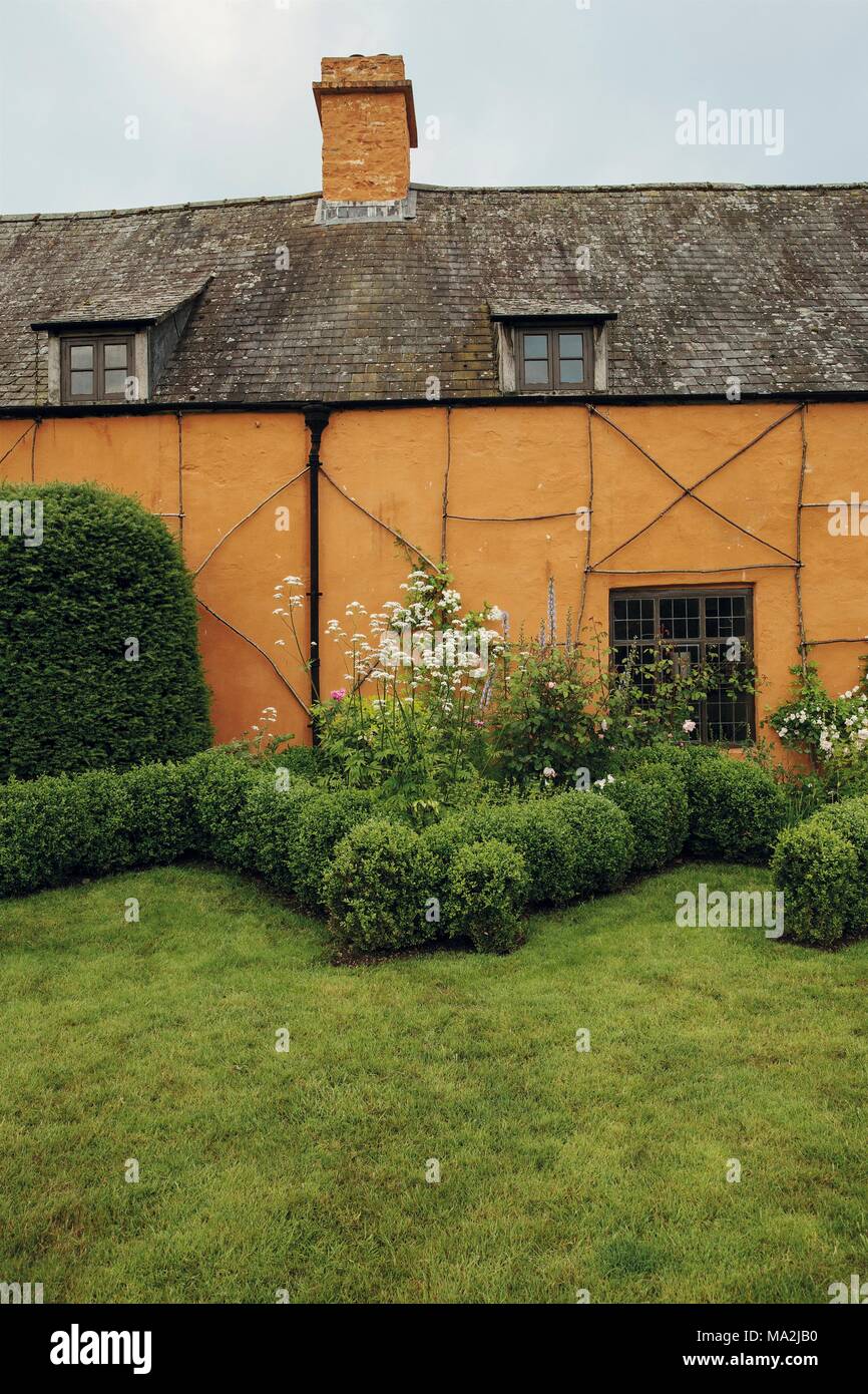 Un jardin conçu par Arne Maynard, Allt-y-Bela, Nouvelle-Galles du Sud Banque D'Images