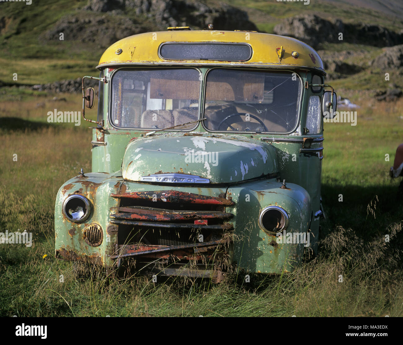 En bus rouillé Stykkisholmur, Islande, Banque D'Images