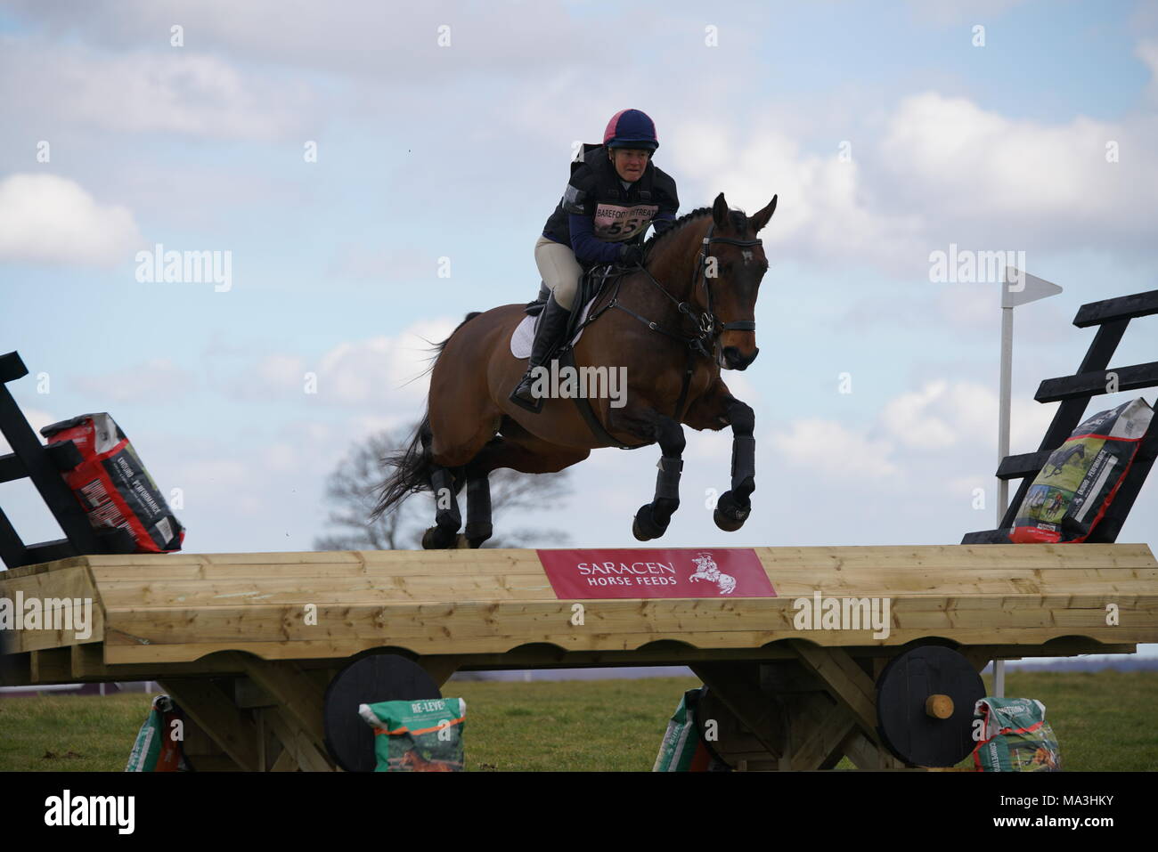 Burnham Market, Norfolk, Royaume-Uni. 29 mars, 2018. 29/03/18 Burnham Market,Norfolk,UK.jour1 de la Retraites Barefoot Burnham Market International Horse Trials.Riders en compétition dans le cross-country. Crédit : Scott Carruthers/Alamy Live News Banque D'Images