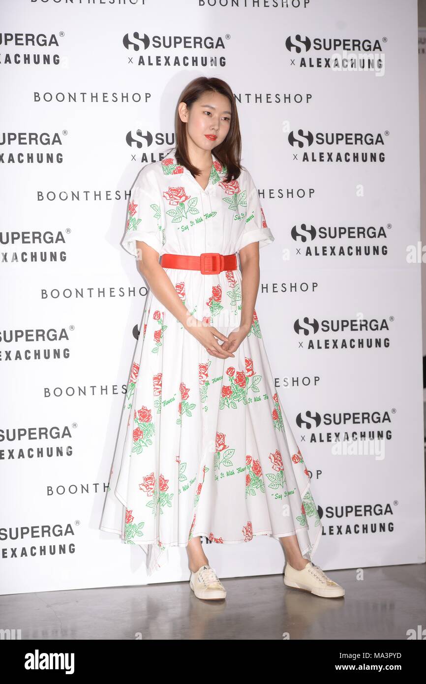 Séoul, Corée. 30Th Mar, 2018. Alexa Chung, Seohyun, Han Hye-jin, Jang Yoon-ju, Kim Jin-kyung etc. ont participé à la promotion d'ALEXA CHUNG parti à Séoul, Corée, le 30 mars 2018.(La Chine et la Corée à l'homme) Credit : TopPhoto/Alamy Live News Banque D'Images