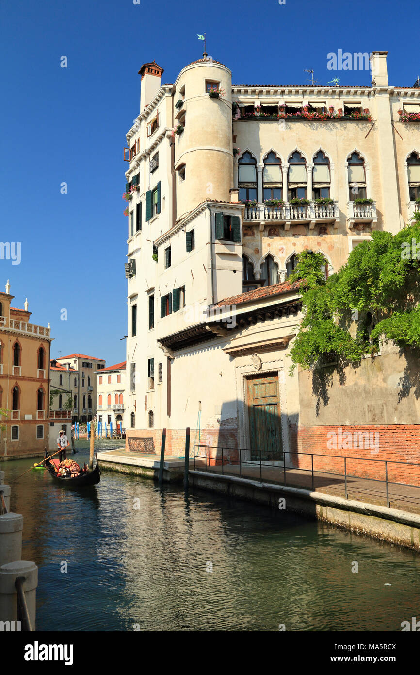 Palazzo Contarini degli Scrigni e Corfù, Rio di San Trovaso, Venise. Banque D'Images