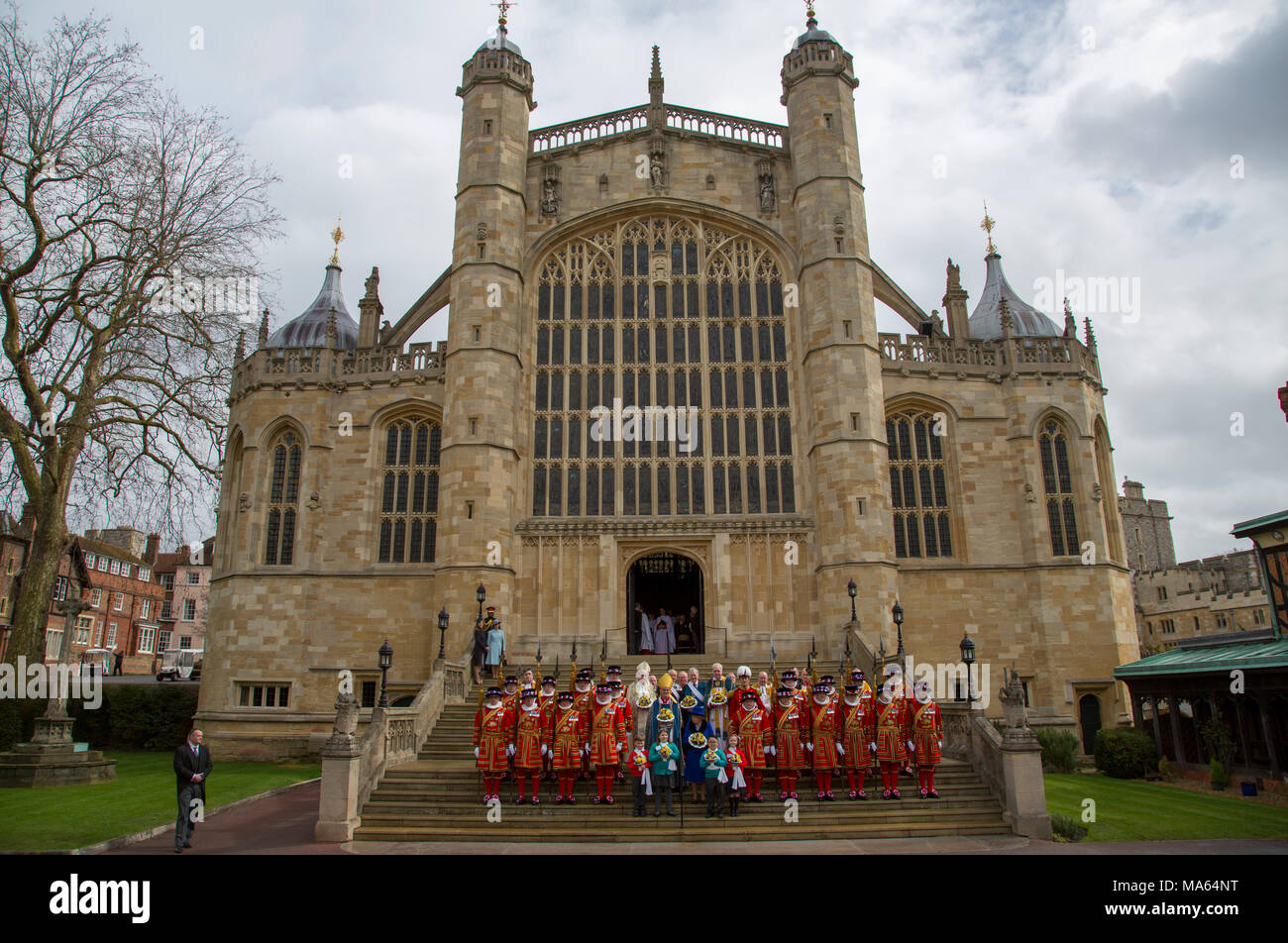 29 mars 2018 Grande-Bretagne Royaume-uni Windsor's Queen Elizabeth assiste à la Royal Service Saint à la Chapelle St George dans le parc du château de Windsor. Jeudi Saint est le jour saint chrétien qui tombe sur le jeudi avant Pâques. Il commémore la Cène et saint de Jésus Christ avec les Apôtres. Banque D'Images