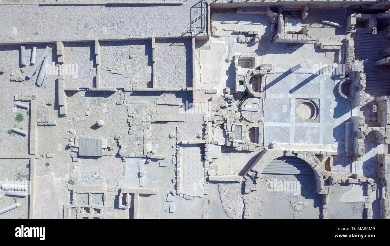 Des images aériennes de l'ancienne demeure de la ville côtière de Césarée, construit sous Hérode le Grand pendant 22-10 av. Banque D'Images