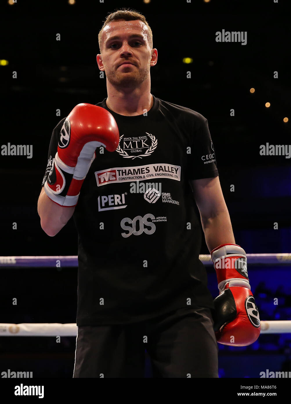 03-28-2018, St Davids Hall, Cardiff. Sean McGoldrick pubienne Formation pour le Anthony Josué V Joseph Parker titre mondial unifié de lutte. Un Banque D'Images