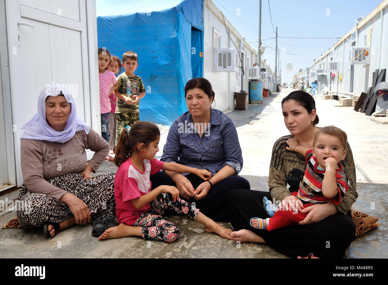 Le nord de l'Irak, région autonome kurde : Dawidiya Yézidis Camp pour personnes déplacées de la montagnes Sinjar Banque D'Images