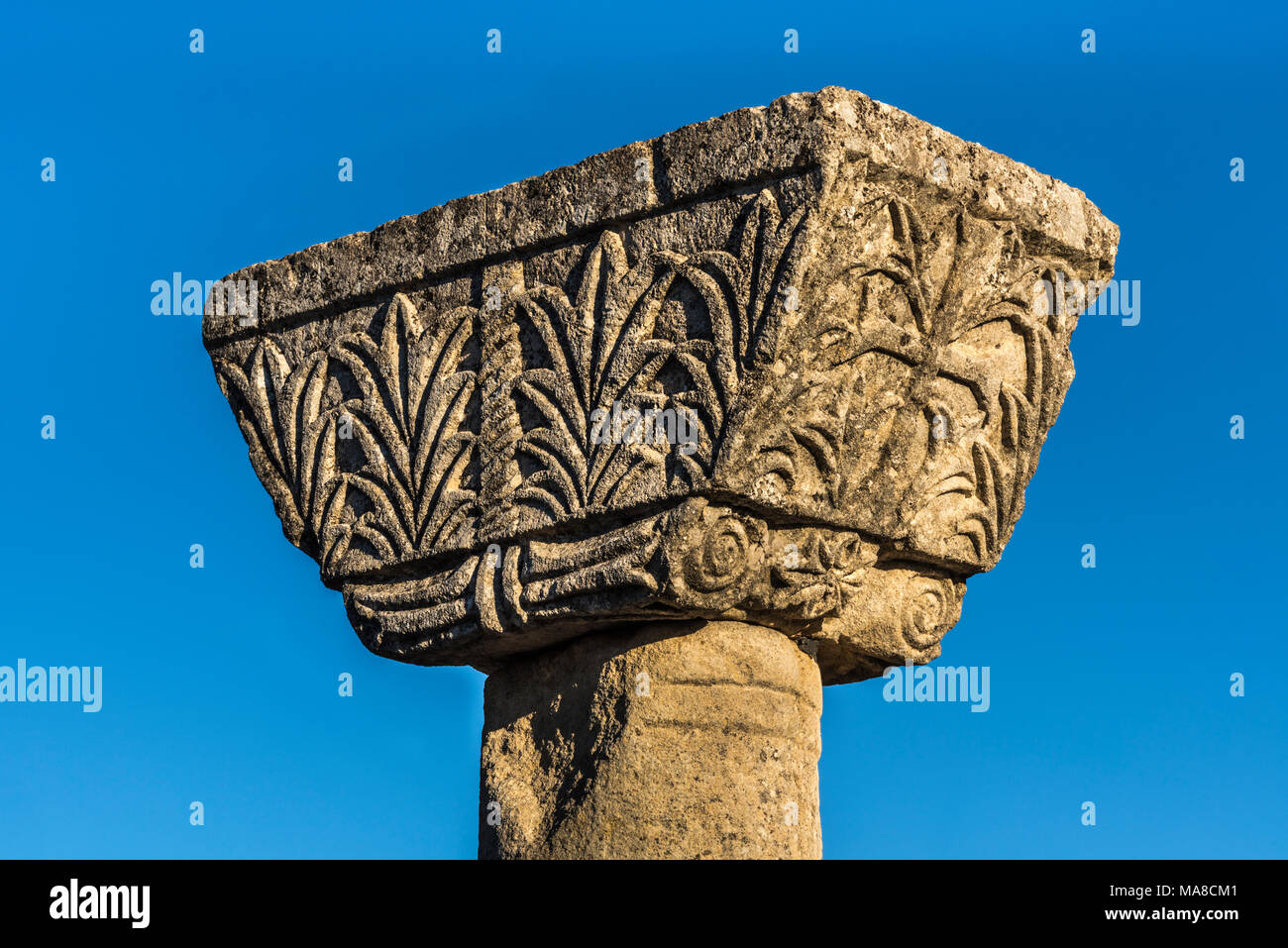 Byllis antique ruine complexe avec pilier détail, Ilyria région, l'Albanie Banque D'Images