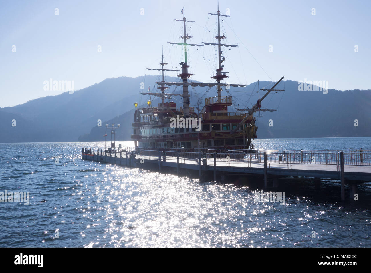 Le bateau pirate sur le lac Ashi, l'une des principales attractions de la région de Hakone au Japon Banque D'Images