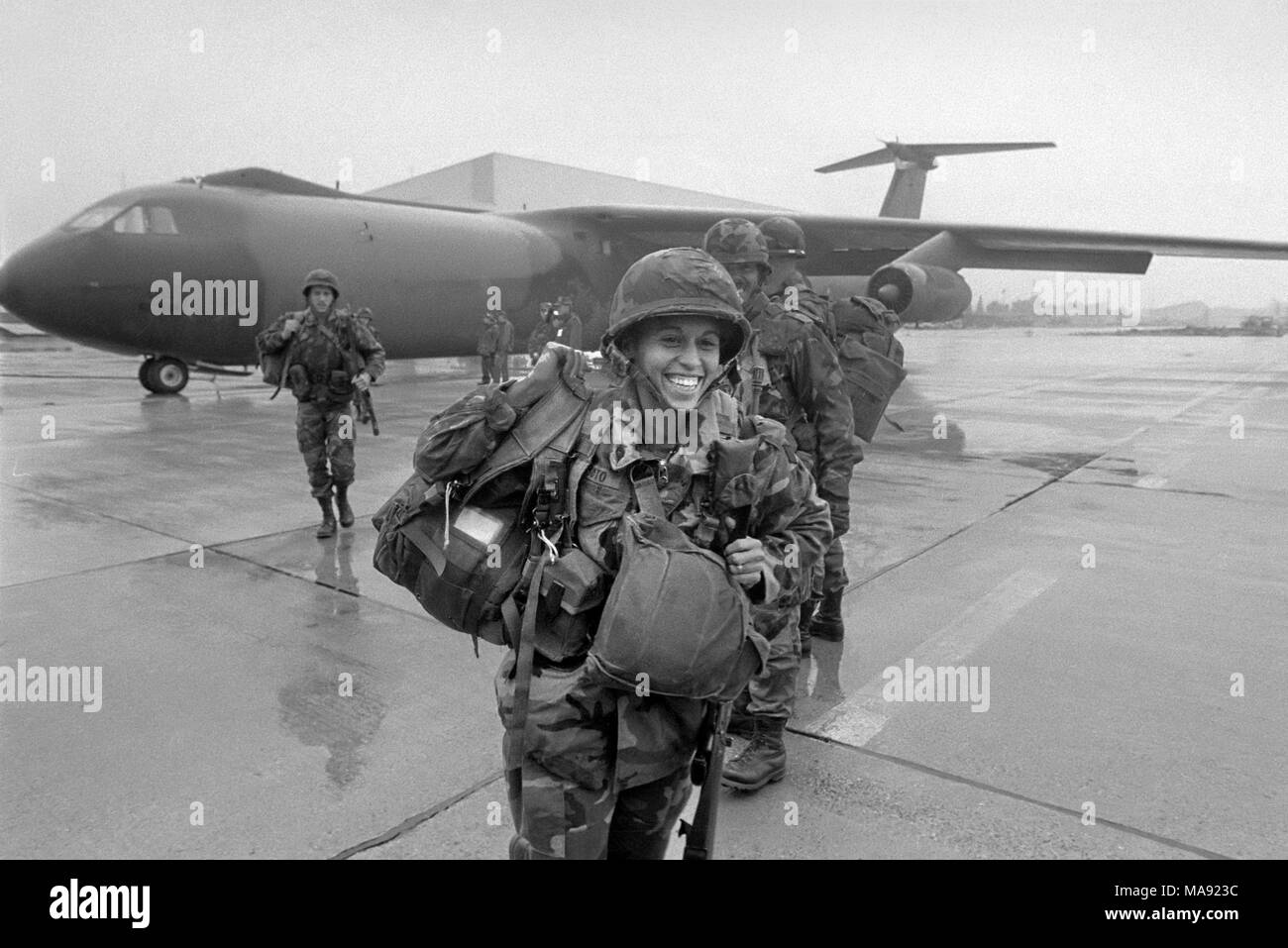 Base de l'US Air Force dans la région de Rhein-Main (Francfort, Allemagne), septembre 1983, l'exercice annuel "Reforger" (retour des forces de l'Allemagne) pour surveiller et des façons d'envoyer des renforts directement à partir de la France en cas de conflit. Banque D'Images