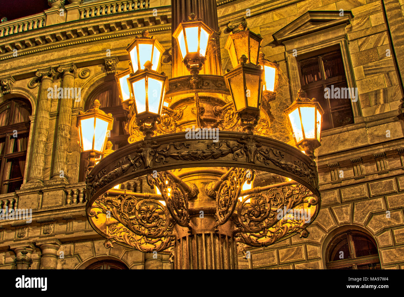 Lumières de lampe de la rue antique à Prague Banque D'Images