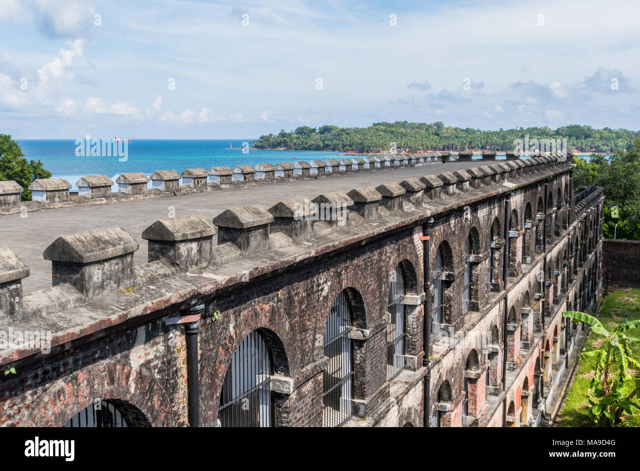 Vue sur l'île de Ross de l'infâme prison cellulaire où les dirigeants politiques indiens où confinés à l'isolement et torturé par les Britanniques. Banque D'Images