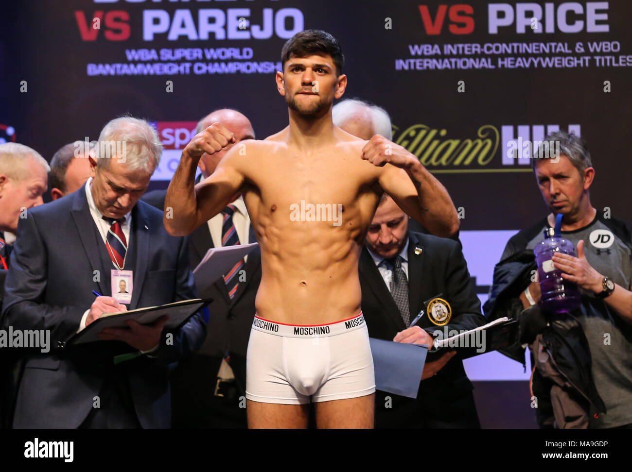 03-30-2018, Motopoint Arena Hall, Cardiff. Codina, Joe Joe v Codina, HAKIM BEN ALI 9st 8lbs 5oz 9st 8lbs 2oz (Cardiff) (Belgique) Anthony Josué V Joseph Parker, titre mondial unifié de lutte Banque D'Images